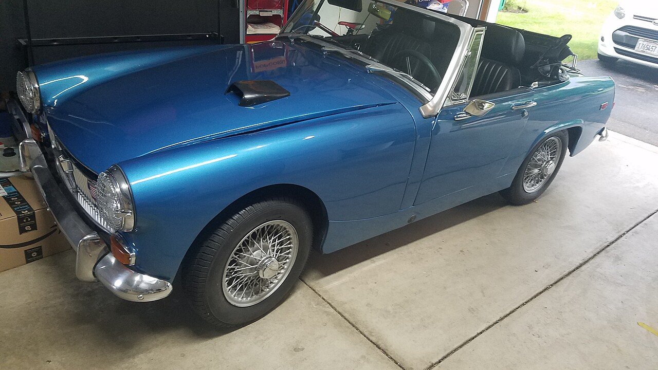 auto-trader-mg-midget-pakistani-guya-fucking-with-a-pictur
